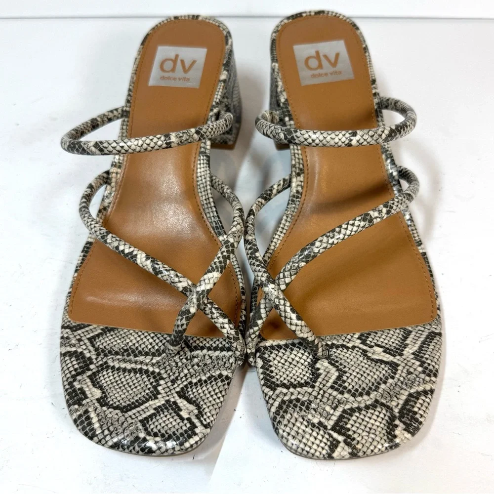 NWT Dolce Vita Women’s Lumena Open Toe Snakeprint Sandals Size 9.5